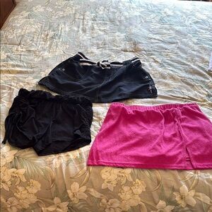 ❤️ 6 for 20 ❤️ Set of 3: 2 skirts and 1 ruched shorts  - Black Pink size L/12
